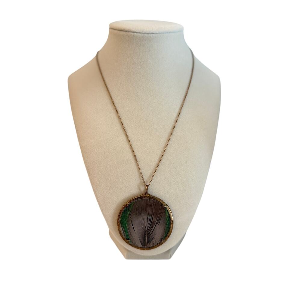 Vintage 1990s Peacock Feather Pendant Necklace Gold Tone 15.5”